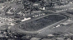 Arena Pacuan Kuda sebagai salah satu dari hasil Bouwplan VII