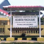 Kantor Desa Poncokusumo (C) MALANGTIMUR