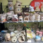 Hasil kerajinan di toko keramik Kampung Wisata Keramik Dinoyo (C) KOTAWISATAINDONESIA