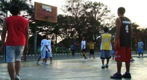 Lapangan Basket Stadion Gajayana Malang, salah satu lapangan basket yang bisa disewa (C) IDWS