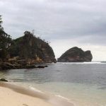 Pantai Pasang salah satu tempat menikmati sunrise di Malang Selatan (C) SEPUTAR PANTAI MALANG