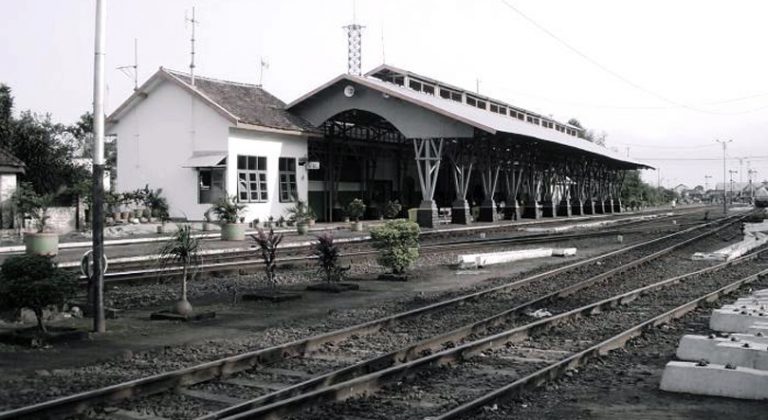 Misteri di Stasiun Malang Kotalama cukup populer di telinga warga Malang (C) WIKIMAPIA