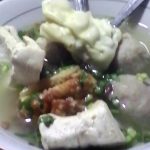 Sudah pernah berkuliner ria ke Bakso Urat Kebon Agung? (C) POTRETBIKERS