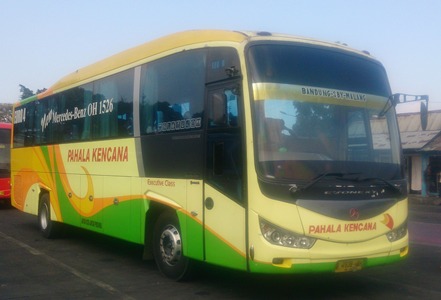 Bus Pahala Kencana Bandung Ke Malang