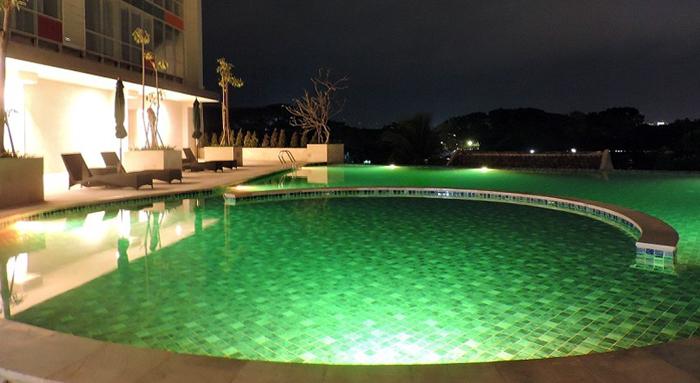 Fasilitas kolam renang di Hotel The Balava Malang (C) PEGIPEGI