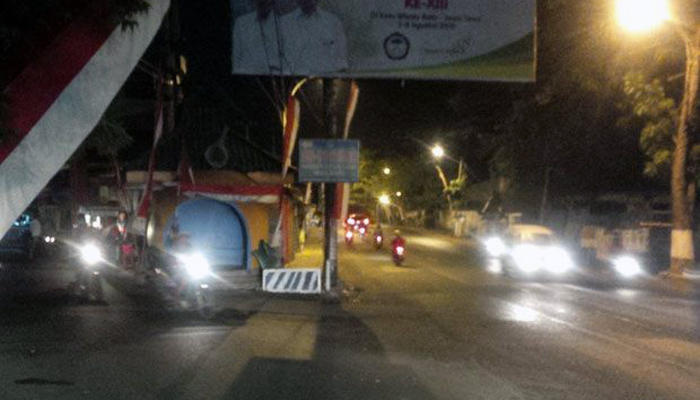 Suasana Embong Miring atau pertigaan Areng-areng Kota Batu di malam hari (C) MALANGTIMES