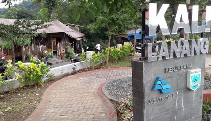 Anda bisa melepas lelah sejenak di Taman Kali Lanang ini (C) TIMES INDONESIA