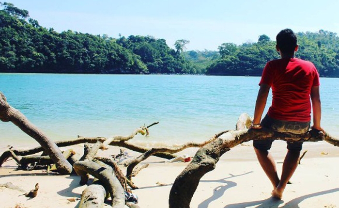 Pantai Waru-waru di Pulau Sempu hanya boleh dikunjungi orang-orang tertentu (C) PANTAIMALANG