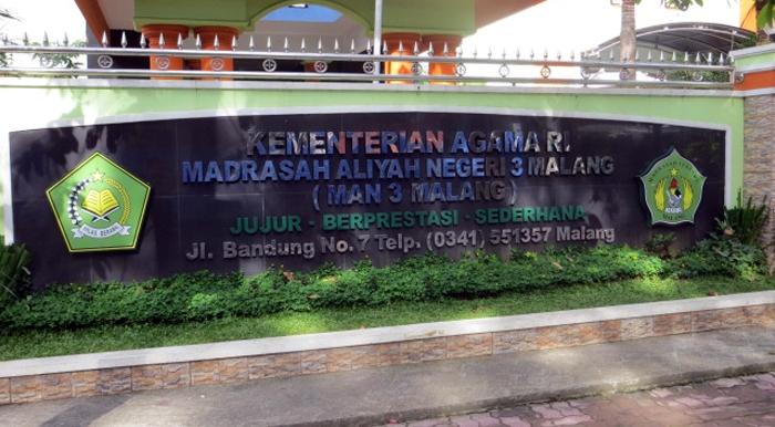 Gedug Madrasah Aliyah Negeri 3 Malang (C) IFAN