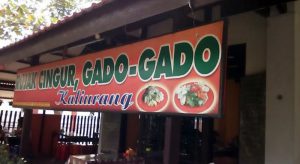 Salah satu warung penjual gado-gadi yang ada di Malang (C) GOOGLE