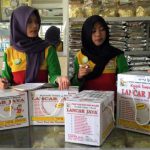 Salah satu penampakan toko oleh-oleh khas Malang (C)TRAVEL KOMPAS