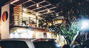 Anak muda tahun 2000-an pasti kenal Bale Barong Cafe & Resto (C) HALOMALANG