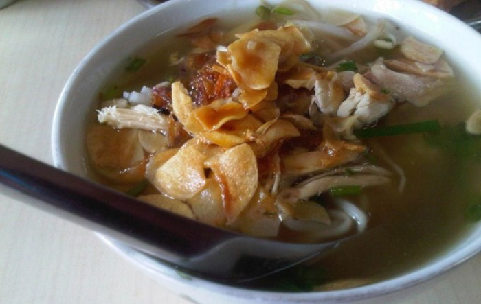 Banyak Warung Soto Kudus di Malang (C) angie-teatime.blogspot.com