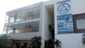 Gedung SMA Advent Malang (C) KEMENDIKBUD