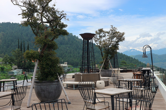 Fifteen Celcius Sky Lounge, kafe baru di Kota Batu (C) HALOMALANG