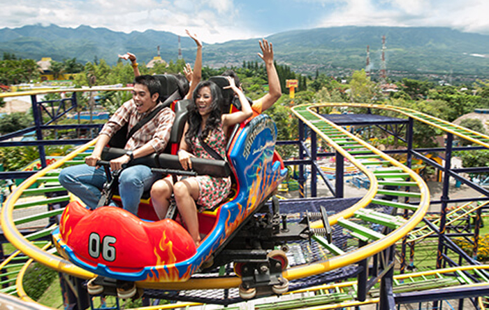 Spinning Coaster, salah satu koleksi roller coaster milik Jatim Park 1 (C) JTPID