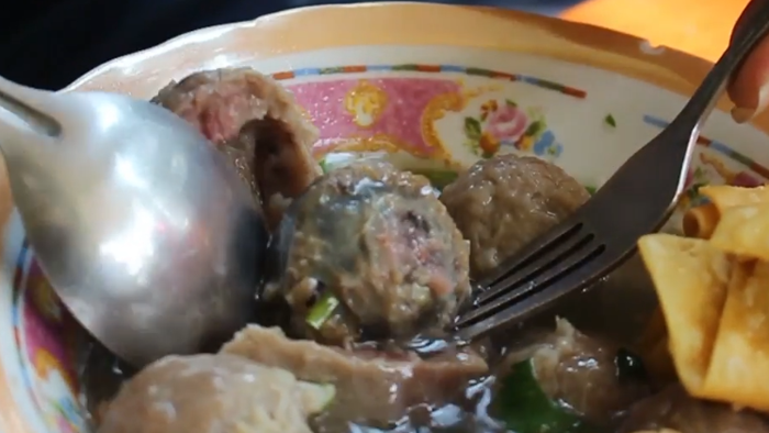 Warga Singosari pasti tahu Warung Bakso Mata Sapi ini (C) NETZ.ID