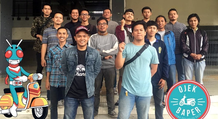Pasukan Kamen Baper-nya Ojek Baper yang siap bikin Anda baper sebaper-bapernya (C) @ojekbaper