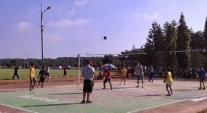 Pernah main voli di Lapangan Rampal? (C) CENDANA NEWS