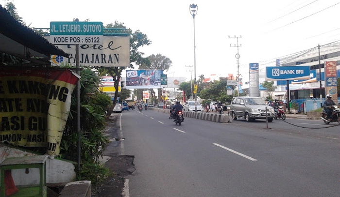 Banyak pilihan tempat menginap di sepanjang Jalan Letjend Sutoyo Malang (C) JALANJALANDIKOTAMALANG