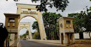 Jembatan Araya jadi spot menarik untuk berfoto saat Anda ke Malang (C) ENJOYNUSANTARA