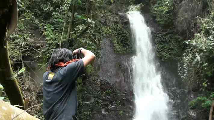 Pedalaman Jabung punya pesona keindahan bernama Coban Barnawi (C) POJOKPITU
