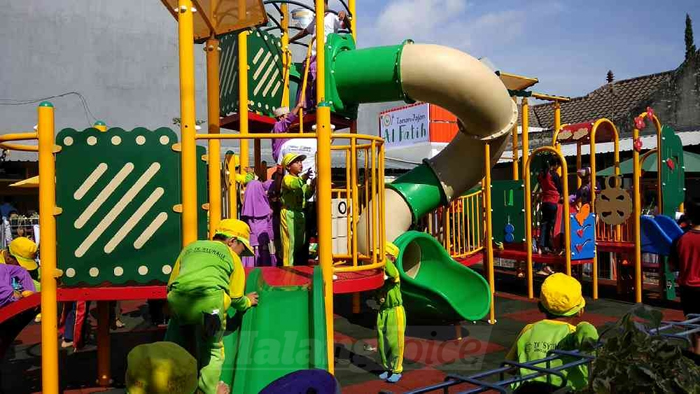 Ada Taman Jajan Al Fatih dengan konsep unik di Sawojajar (C) MALANGVOICE