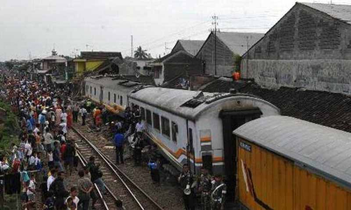 Gerbong Kereta Hantu yang meminta korban jiwa (C) MISTERI FAKTA DAN FENOMENA