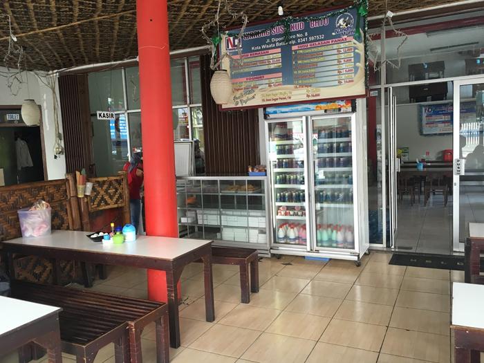 Suasana siang di Rumah Susu KUD Batu (C) TITO FEBRIAN