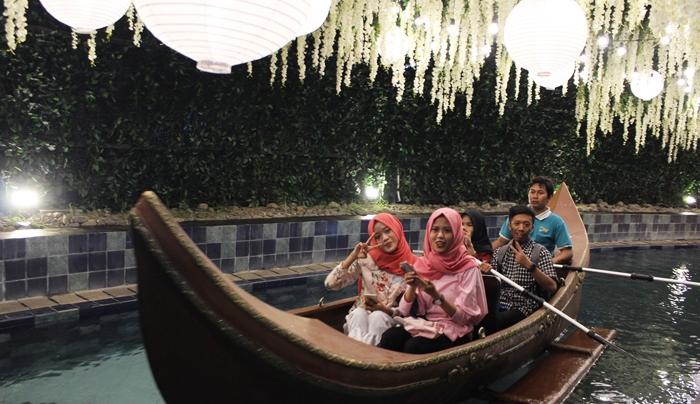 Magic Journey di Malang Night Paradise menawarkan sensasi petualangan yang menakjubkan (C) FERY ARFIAN