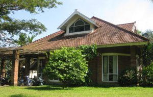 Bangunan SMA Darul Ulum Agung Malang (C) FASTABIQUL KHAIRAT