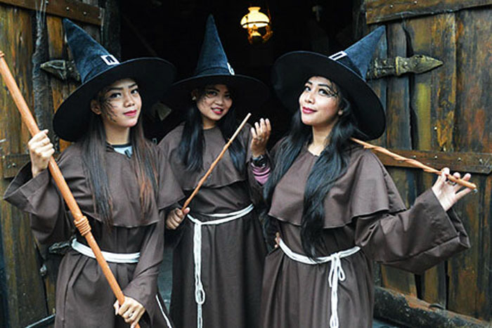Penampakan penyihir cantik di Witch Castle BNS (C) JTP.ID