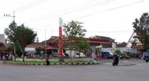 SPBU di sudut Jalan Yulius Usman yang dulunya Terminal Sawahan (C) ABI YAZID