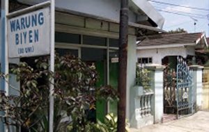 Warung Biyen (C) SUMBERPUCUNG17