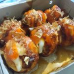 Takoyaki isi gurita, salah satu menu di Kedai Croys. (Foto: Riska Suci Rahmawati)