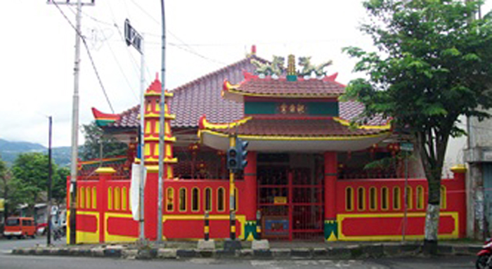 Klenteng Kwan Im Tong (C) KISAH KOTA BATU