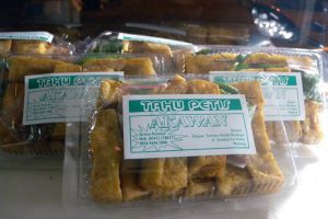 Tahu Petis Akawan (C) MERDEKA.COM