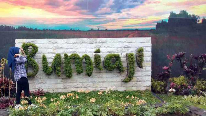 Wisata selfie di Kantor Kecamatan Bumiaji (C) AYUN/MALANG VOICE