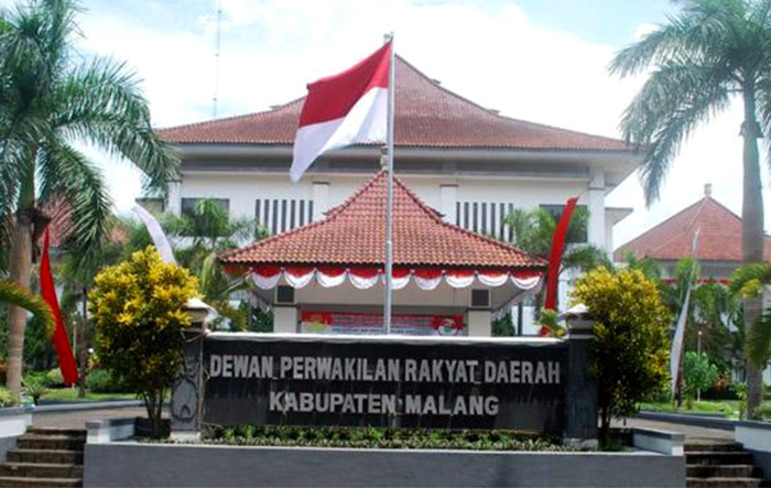 Gedung DPRD Kabupaten Malang (C) MALANG CORRUPTION WATCH