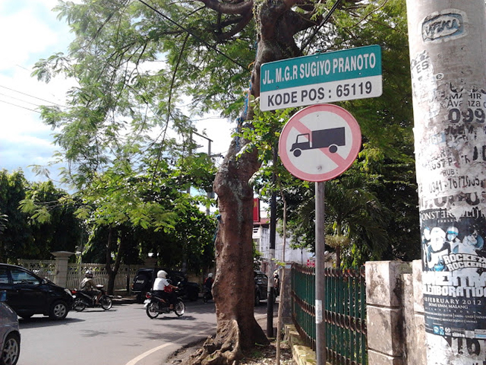 Jalan Mgr Sugiyopranoto (C) JALANJALANDIKOTAMALANG