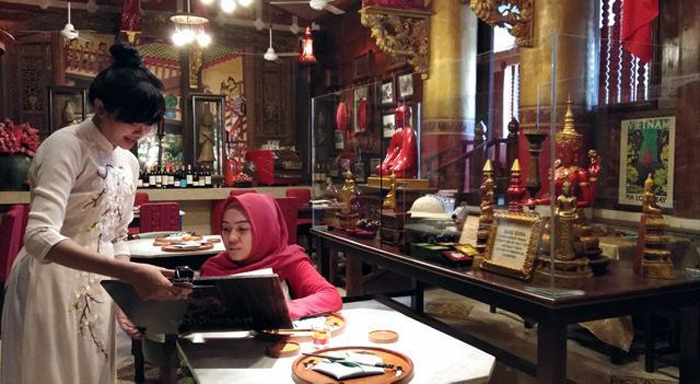 Menelusuri Jejak Leluhur Indochina di Restoran Saigonsan (C) FISCA TANJUNG/JAWA POS