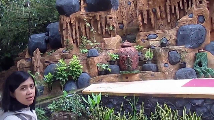 Gua Maria Sendang Purwaningsih, Wisata Ziarah di Donomulyo - YOUTUBE