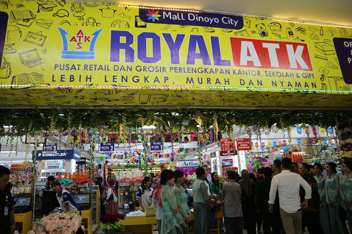 Royal ATK, Tempat Belanja Alat Tulis Terlengkap di Malang (C) HALOMALANG