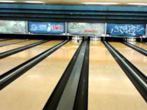 Istana Dieng Bowling, Satu-satunya di Malang (C) BUDI ZHIBON