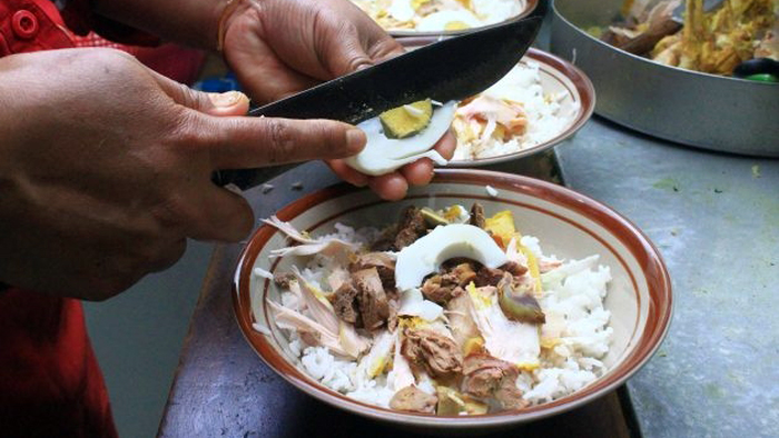 Soto Ayam Pak Djari, Warung Soto Legendaris di Kota Batu (C) RADARMALANG