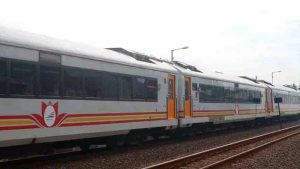 Kereta Api Songgoriti (C) TOURSBYRAIL