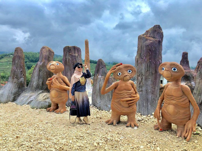 UFO Park (C) DEMOSHCOLLECTION