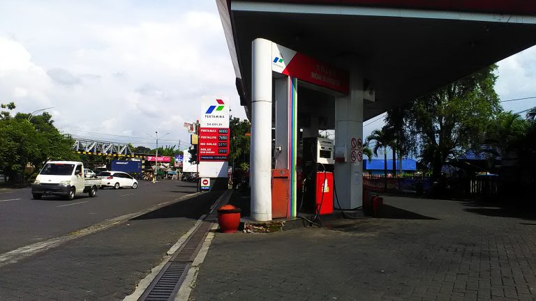 SPBU Embong Brantas Malang (54-651-21)