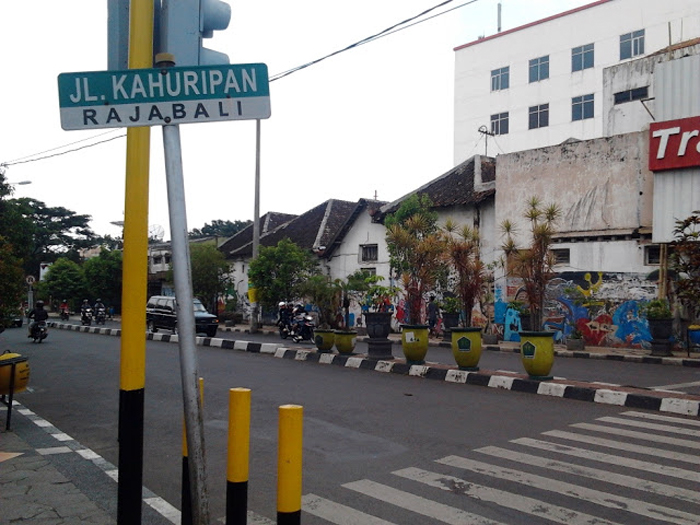 Jalan Kahuripan, Koridor Utama ke Barat Kota Malang