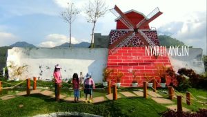 Bukit Nirwana Pujon, Keindahan Sejauh Mata Memandang